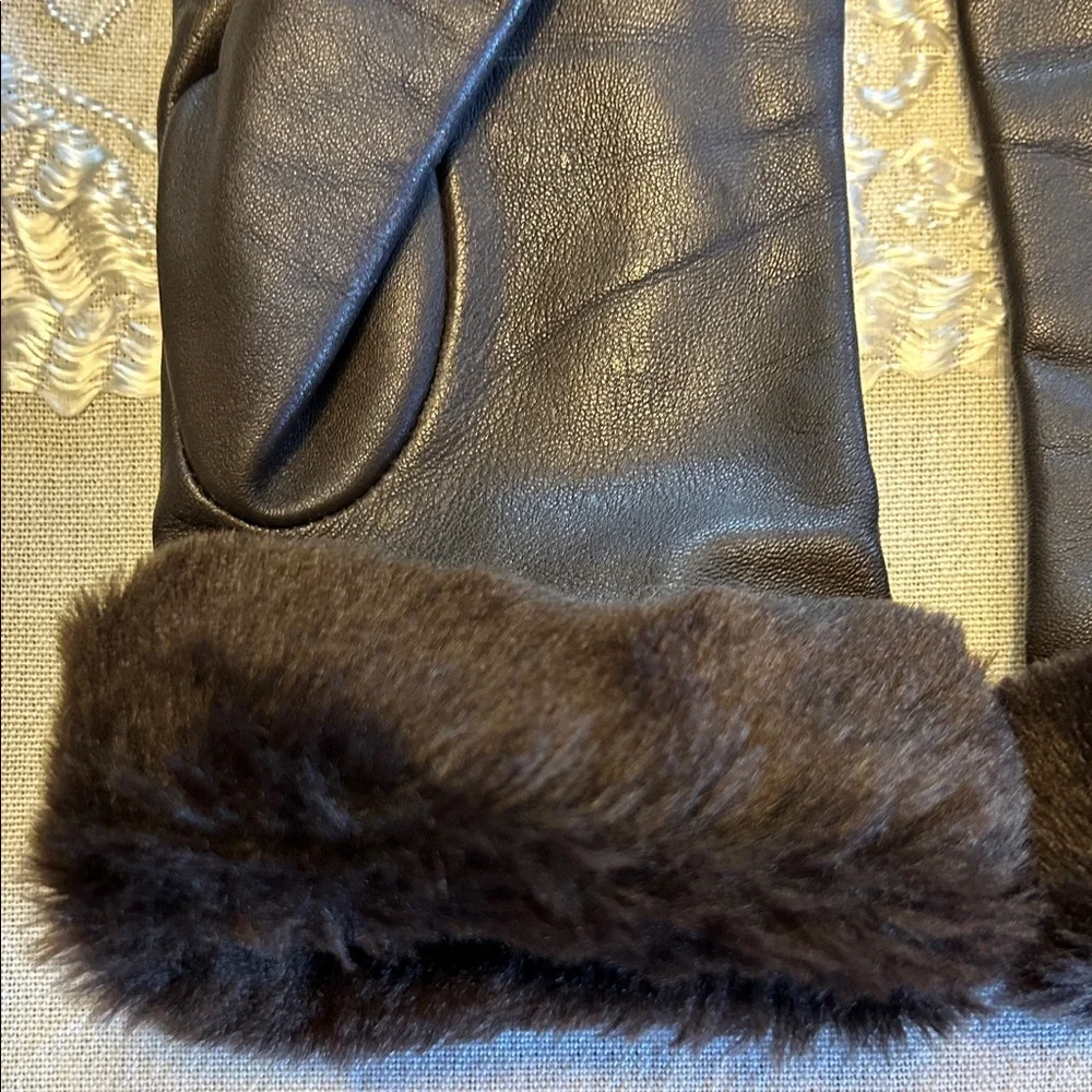 Fownes Women's Elegant Dark Brown Leather Gloves with Plush Fur Cuff; Size XL